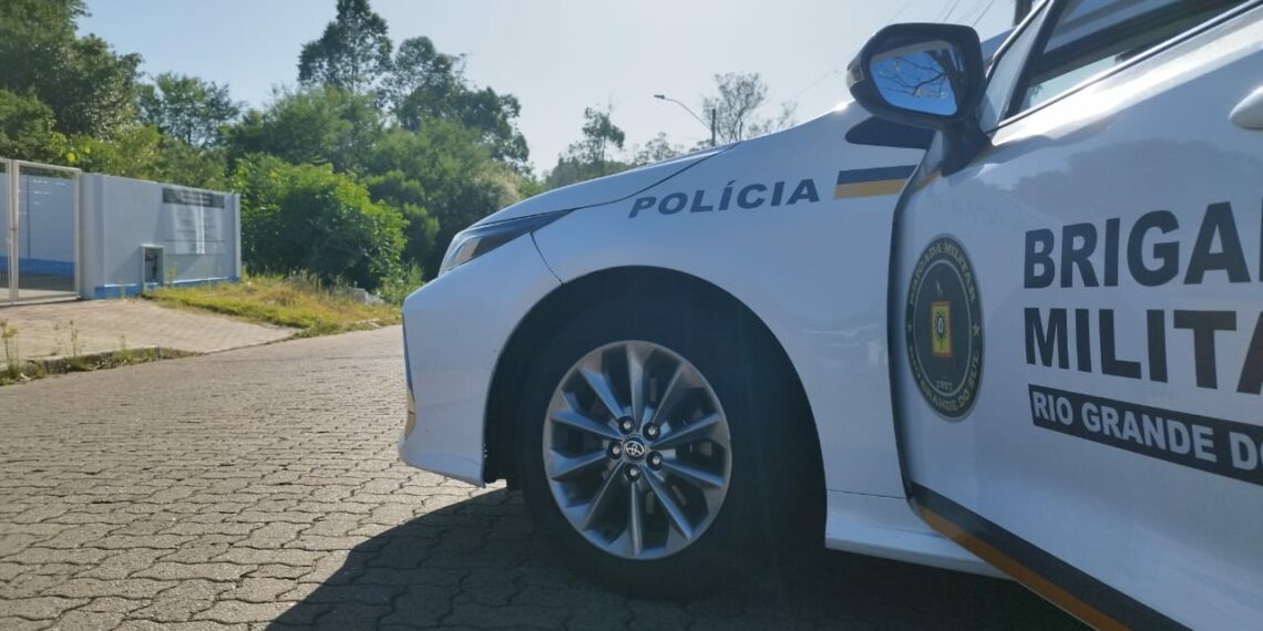 Após tiroteio e cerco, Brigada Militar prende quatro homens e apreende armas em Campo Bom