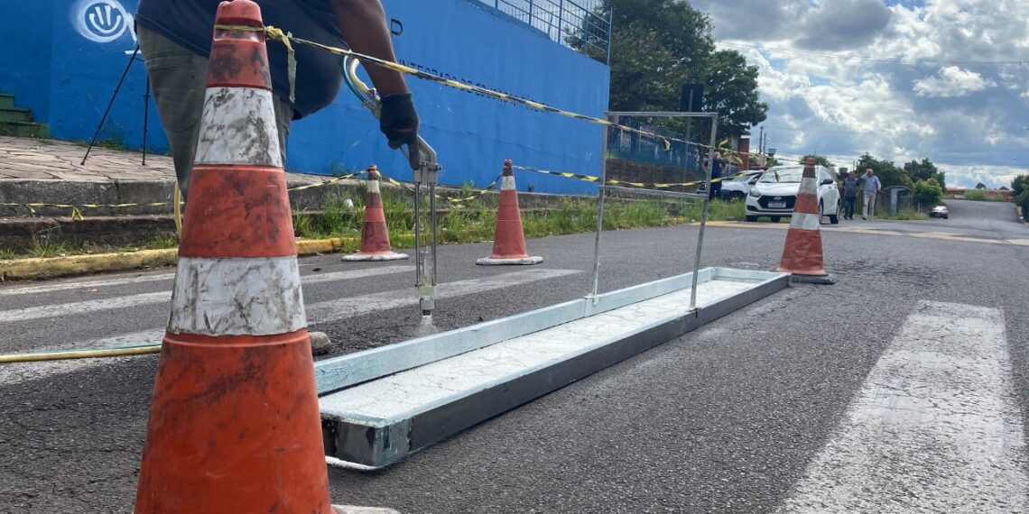 Sapiranga reforça sinalizações viárias visando mais segurança no trânsito