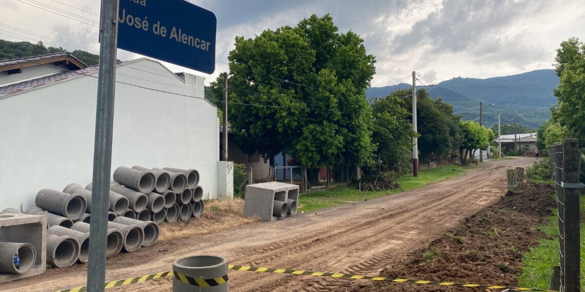 Prefeitura de Nova Hartz investe em pacote de melhoria de ruas