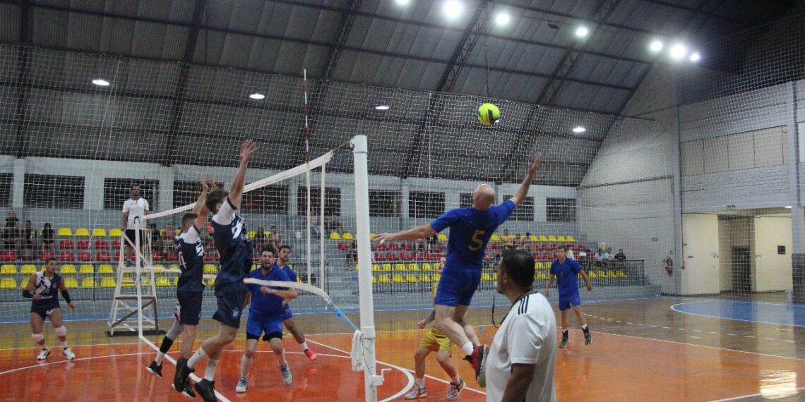 36ª edição do Aberto de Vôlei de Campo Bom começa a todo vapor