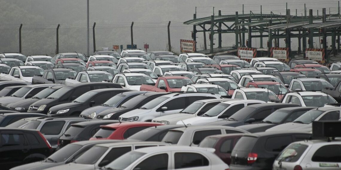 Produção de veículos aumenta 5,4% em 2022, diz Anfavea