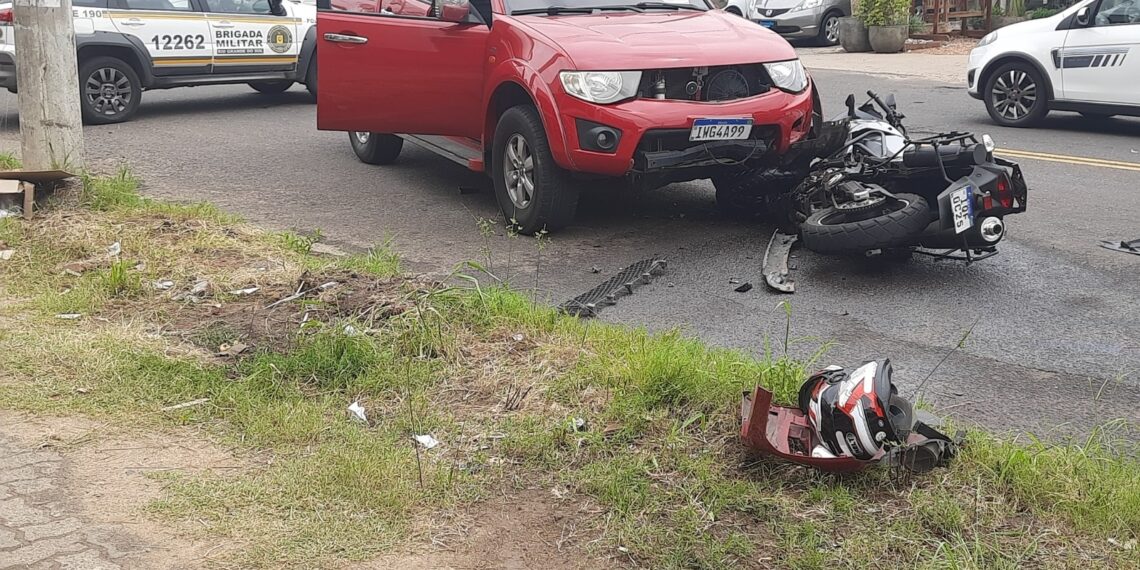 Acidente de trânsito deixa vítima gravemente ferida em Campo Bom