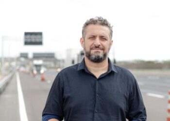 Deputado Issur possui foco na Educação e no desenvolvimento regional