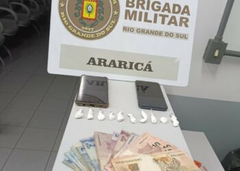 Com droga na cueca, homens são presos por tráfico em Nova Hartz