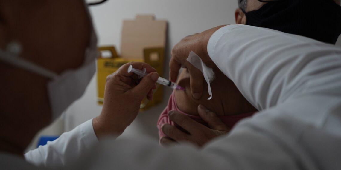 Reforço contra a Covid-19 agora é anual e começa na quarta-feira (22) em Campo Bom