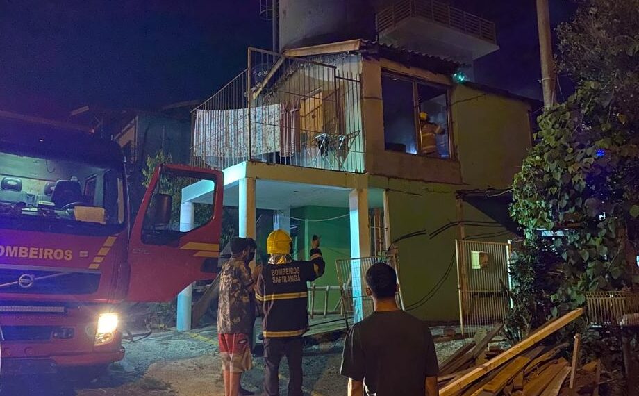 Mulher tem casa incendiada pelo marido em Sapiranga