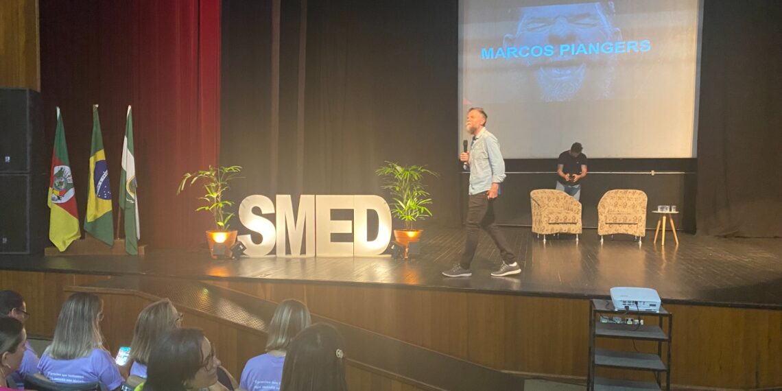 Encerramento da Semana Pedagógica marca o início do ano letivo da rede municipal em Sapiranga