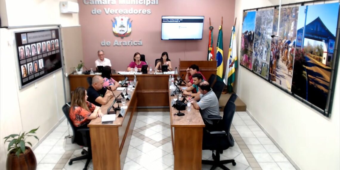 Vereadores tratam de melhorias em ruas e novo espaço para o Museu