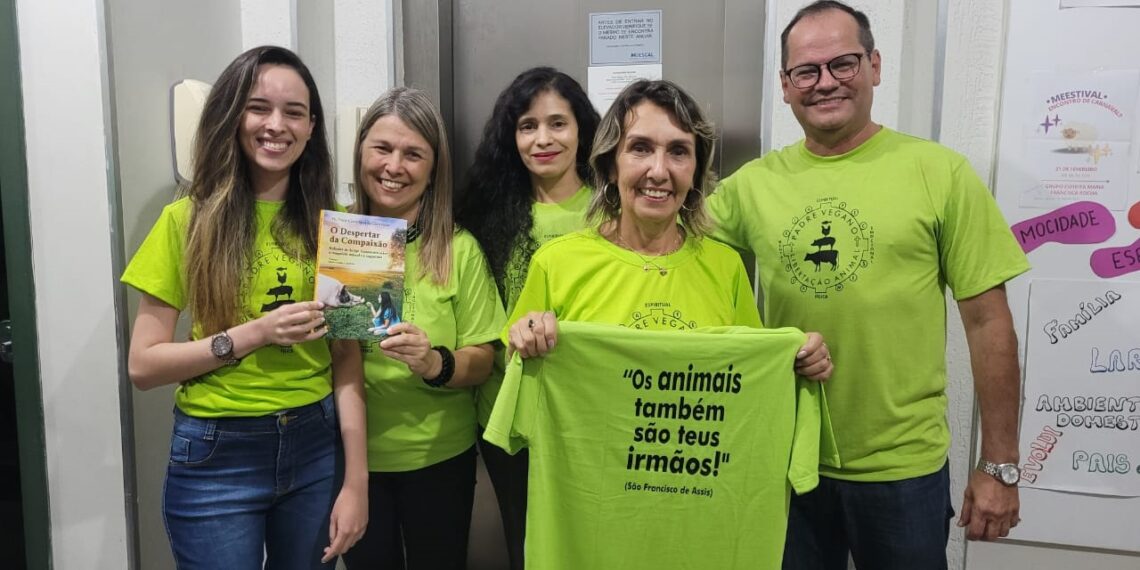 Padre vegano utiliza redes sociais para fortalecer a compaixão animal