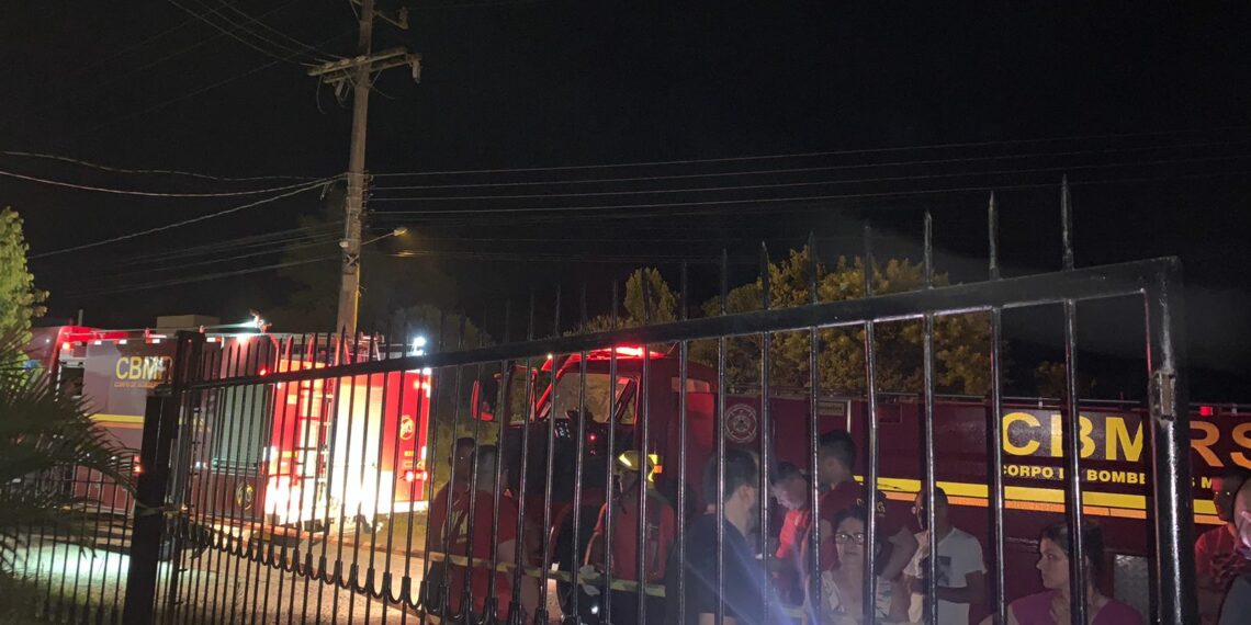 Incêndio atinge metalúrgica em Araricá