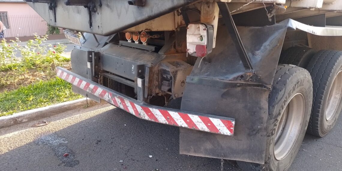 Bombeiros de Sapiranga atendem acidente envolvendo motociclista