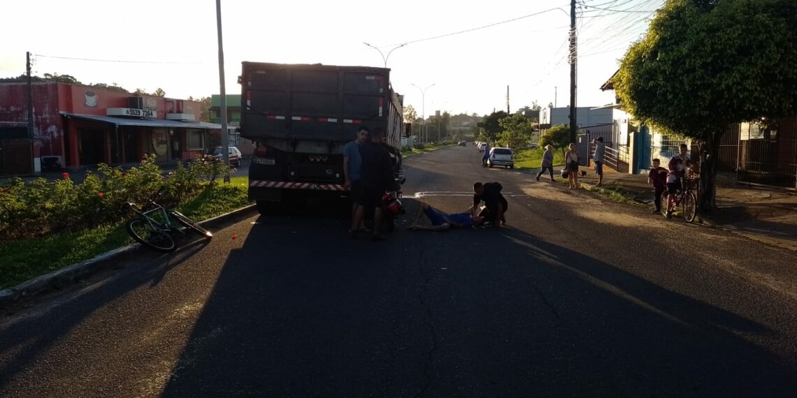 Bombeiros de Sapiranga atendem acidente envolvendo motociclista