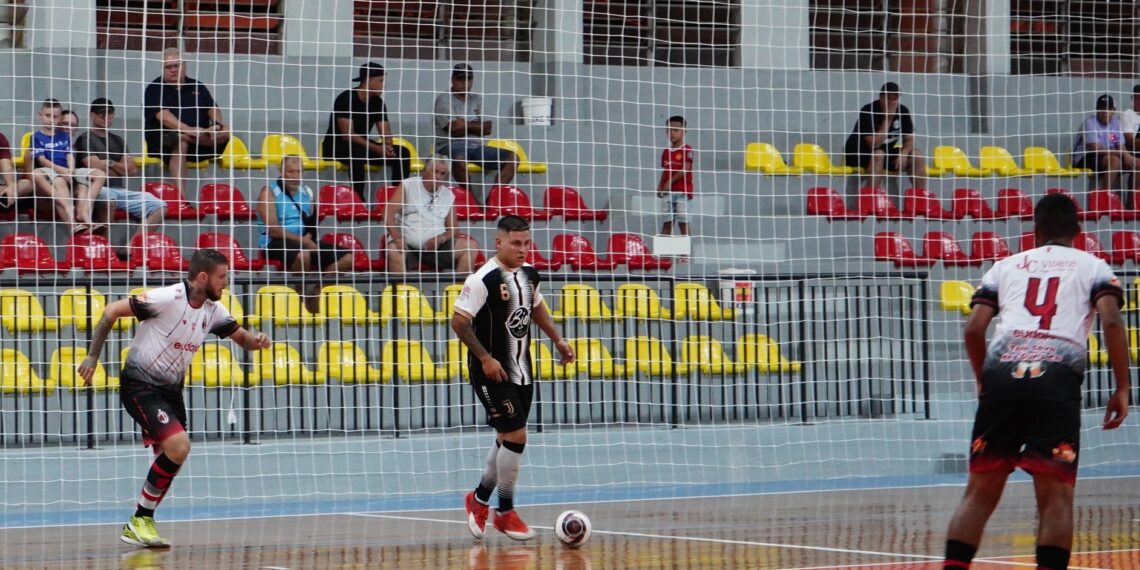 Portuguesa assume a liderança do Futsal Série Ouro de Campo Bom