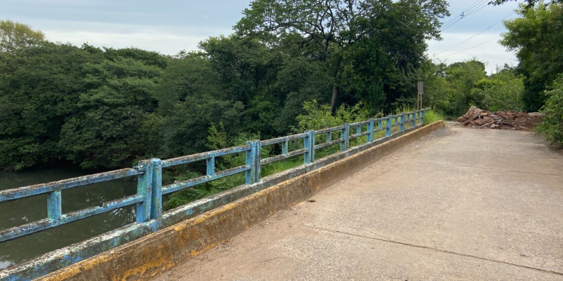 Campo Bom avalia intervenções em ponte do bairro 25 de Julho