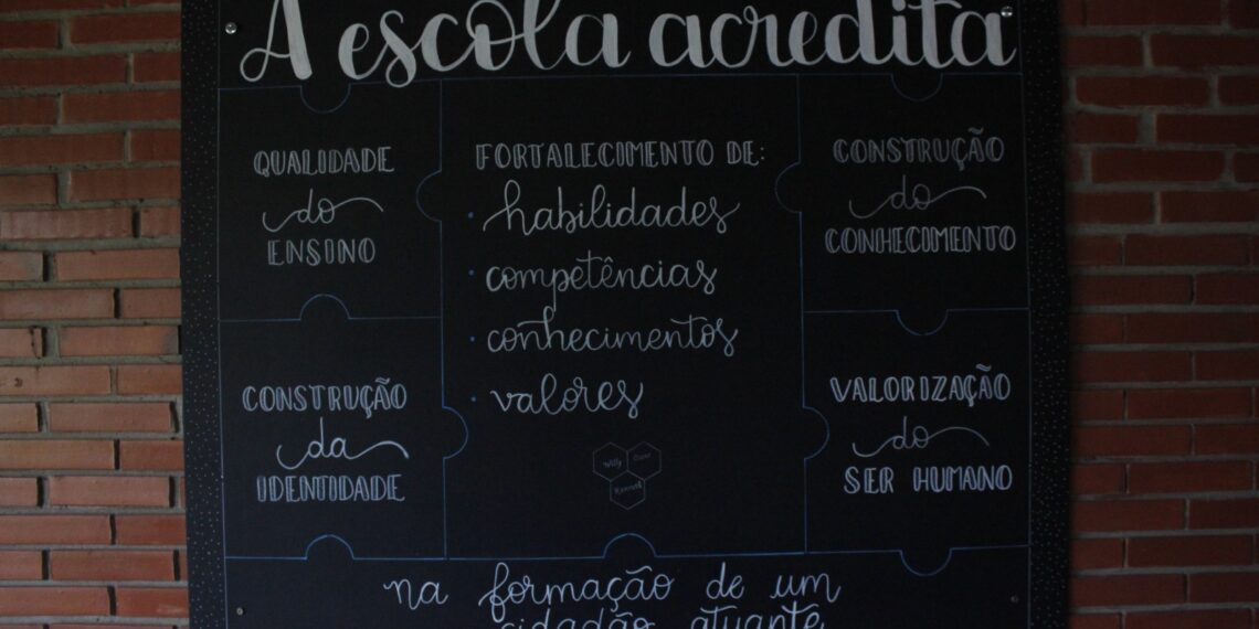 Escola de Sapiranga recebe visita do Governo do Estado devido ao alto desempenho