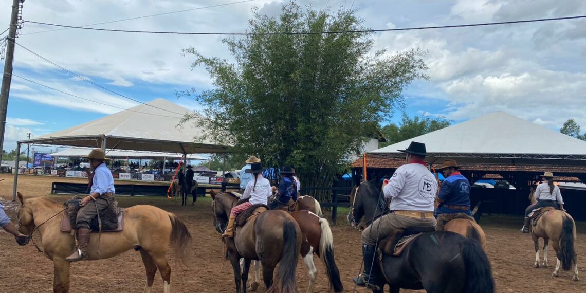 Sábado de provas e esportes campeiros no Rodeio Nacional de Campo Bom