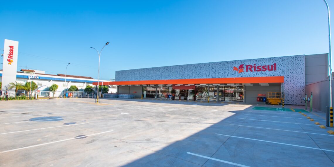 Rissul promove feira para adoção de cães em Sapiranga