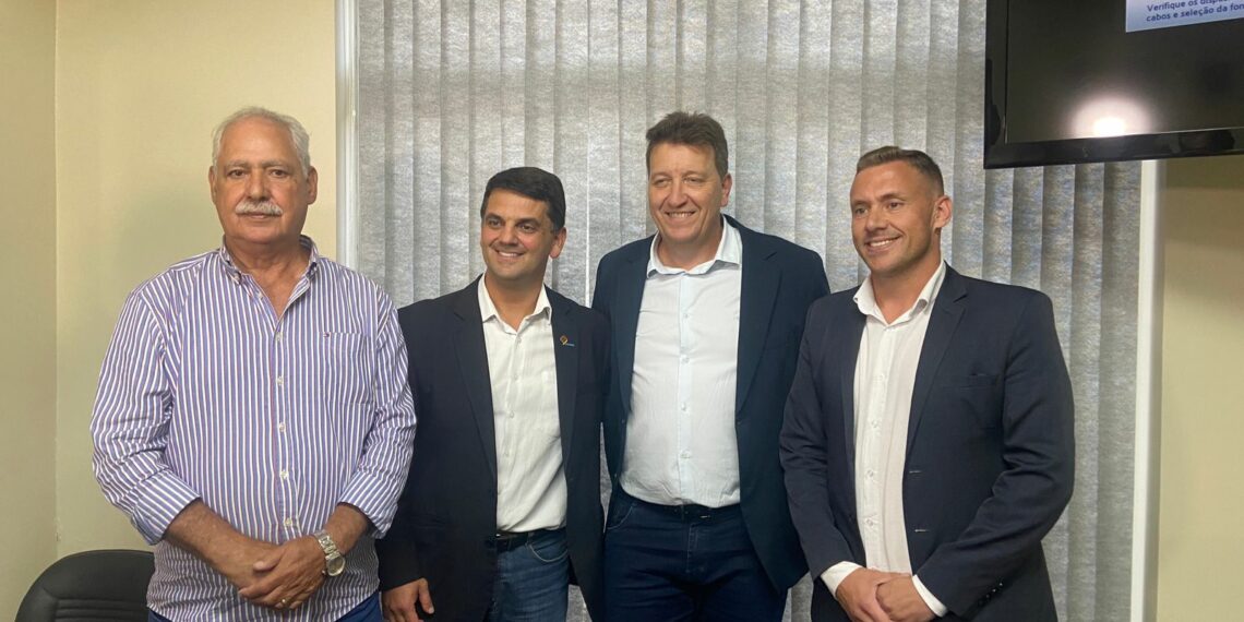 Prefeito de Campo Bom, Luciano Orsi é o novo presidente da Famurs