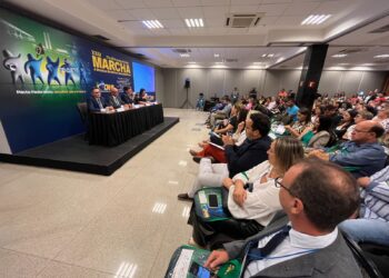 Sistema Único de Assistência Social tratado no primeiro dia da Marcha em Defesa dos Municípios