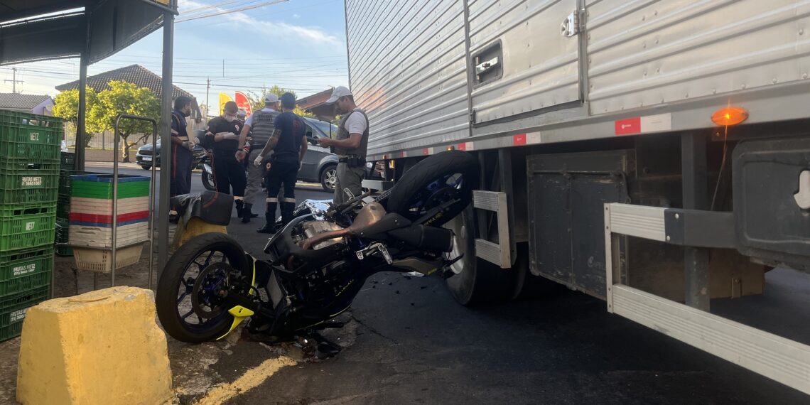 Policial Militar morre em acidente entre moto e caminhão em Sapiranga