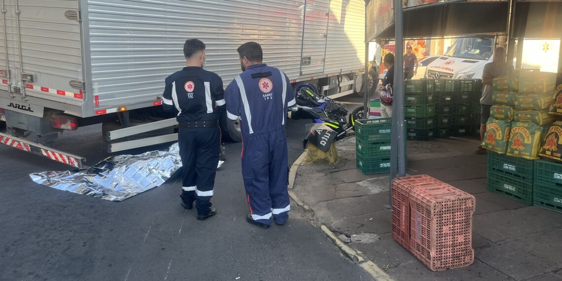 Policial Militar morre em acidente entre moto e caminhão em Sapiranga
