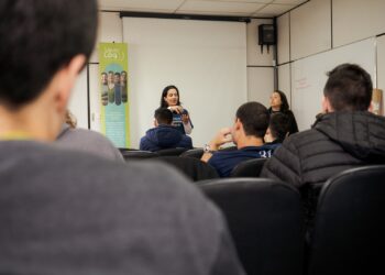 Capacitação gratuita em vendas é oferecida para campo-bonenses