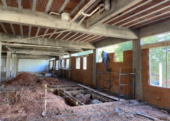 Obras em andamento na ampliação do Hospital Lauro Reus em Campo Bom
