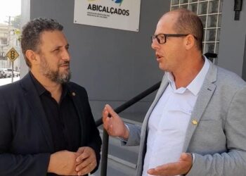 Frente Parlamentar Coureiro-Calçadista: Issur transfere Presidência a Joel nesta quinta-feira