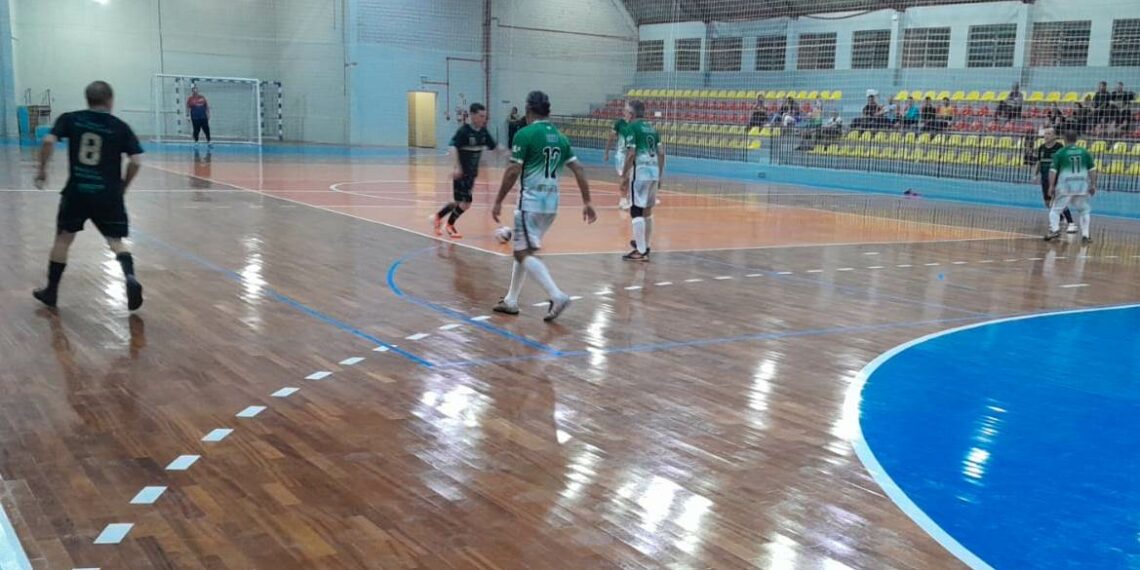 Finalistas do Futsal Série Prata de Campo Bom serão conhecidos na sexta-feira