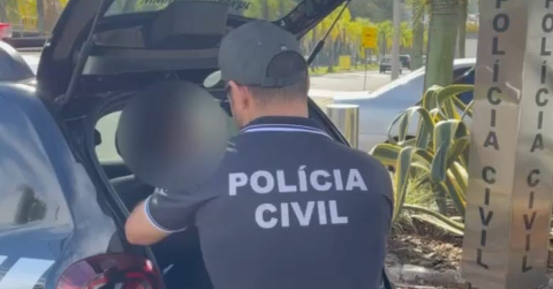 Polícia Civil prende homem e fecha ponto de drogas, em Campo Bom