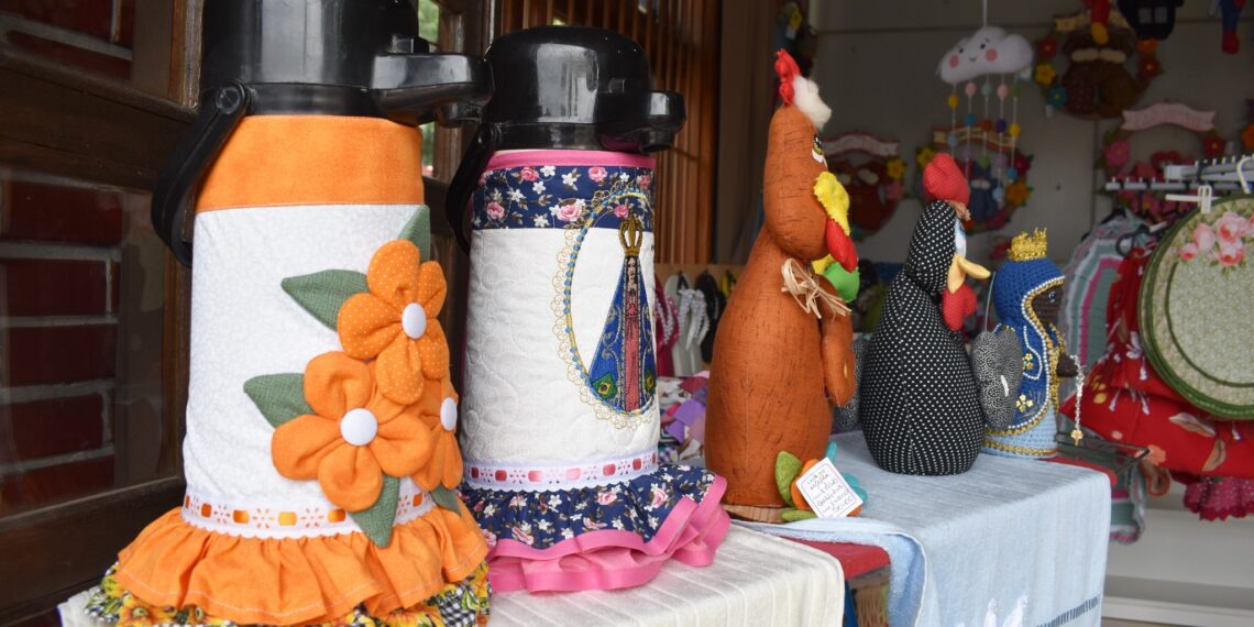 Trabalho da Associação de Artesãos se destaca em Nova Hartz