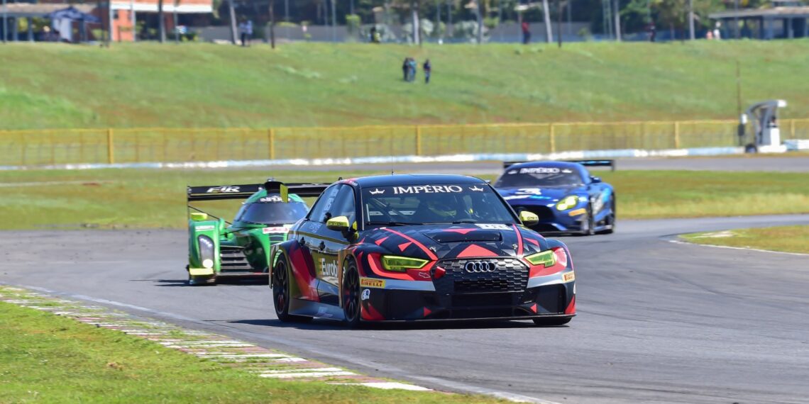 Equipe MC Tubarão retorna ao Velopark neste fim de semana