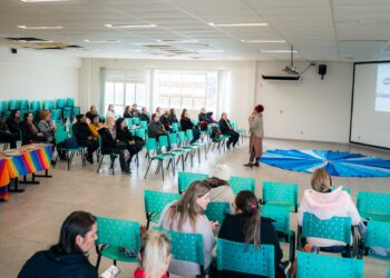 Diversidade em debate entre educadores de Campo Bom