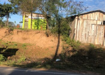 Moradores próximos de invasão reclamam de furtos e “gatos de luz”