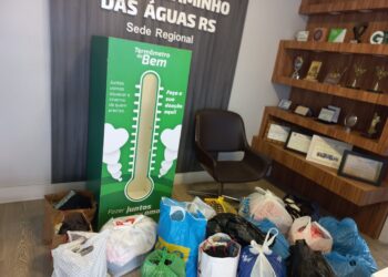 Termômetro do Bem da Sicredi Caminho das Águas arrecada mais de 3,4 mil peças