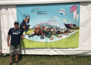 Sapiranguense Luciano Horn conquista o top 25 no Campeonato Mundial de Parapente, na França
