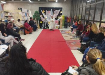 Professores de Campo Bom participam de encontro do Projeto Leitura