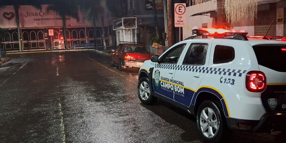 Em três horas, um ladrão é preso e três veículos furtados são recuperados em Campo Bom