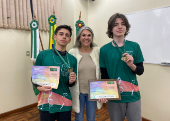 Estudantes de Sapiranga que conquistaram Ouro na 16ª Obmep participam de cerimônia de premiação