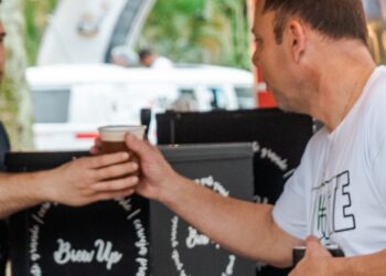 Prefeitura credencia ambulantes para o Festival de Rock de Campo Bom