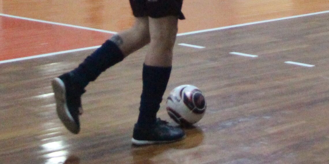 Olympique e Jamaica vão decidir o título do Futsal 50 Anos de Campo Bom