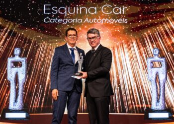 Esquinacar Veículos: garantia total e a conquista do Mérito Lojista