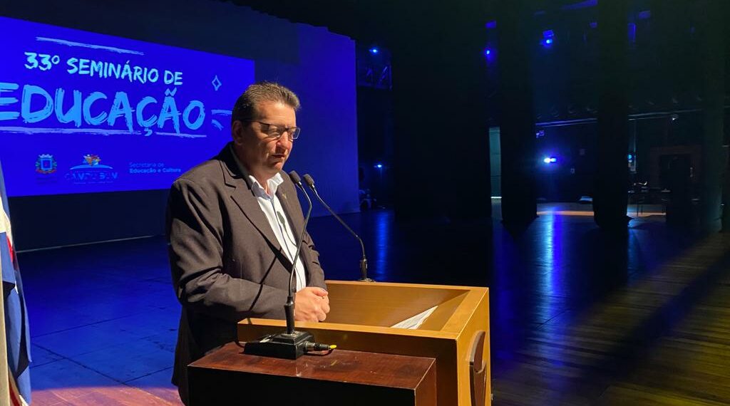 Seminário de Educação reúne grande número de profissionais da educação de Campo Bom