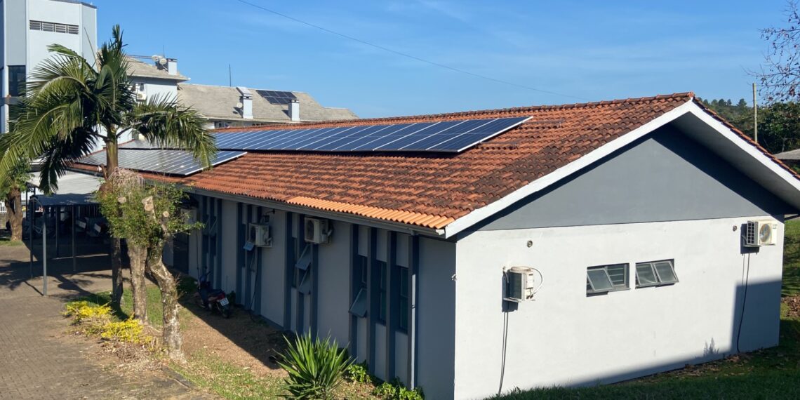 Em Nova Hartz, UBS Central produz energia limpa através de placas solares