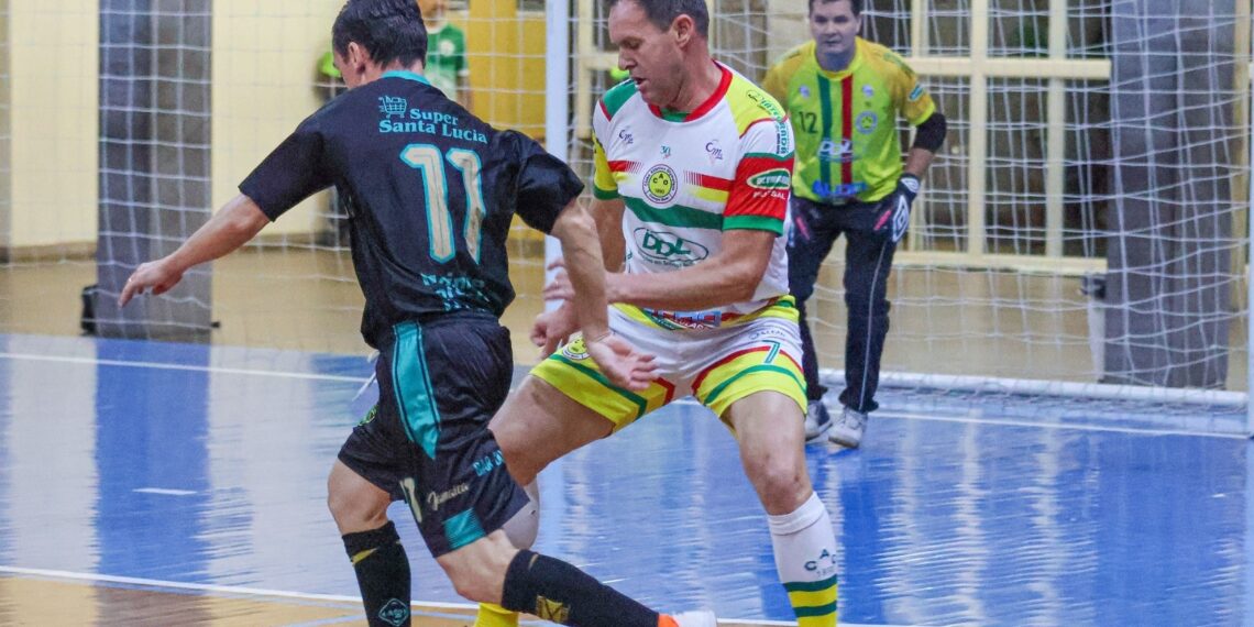Olympique e Jamaica disputam o título do Futsal 50 Anos de Campo Bom
