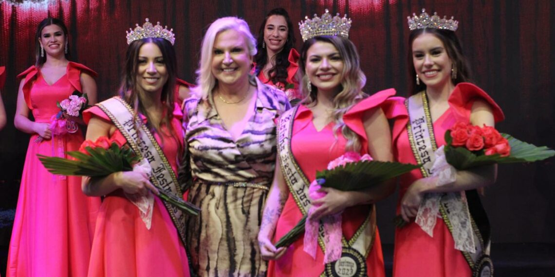 Escolhida a Corte da 38ª Festa das Rosas de Sapiranga