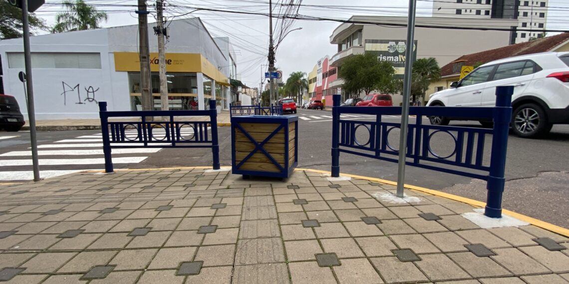 Em Campo Bom, rua Tiradentes ganha novo visual e instiga comércio