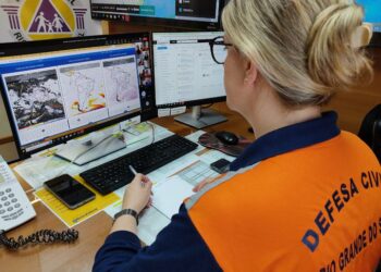 Defesa Civil do RS e órgãos nacionais articulam ações de prevenção ao ciclone