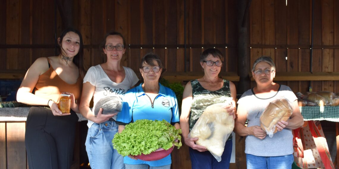Feira da Agricultura Familiar de Nova Hartz incentiva a venda de produtos locais