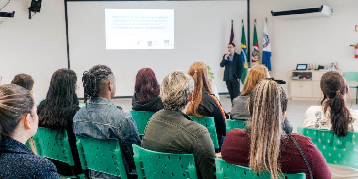 Campo Bom lança guia multilíngue para matrículas de alunos estrangeiros